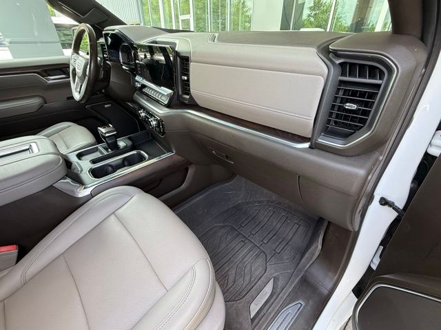 2022 GMC Sierra 1500 SLT - Photo 17