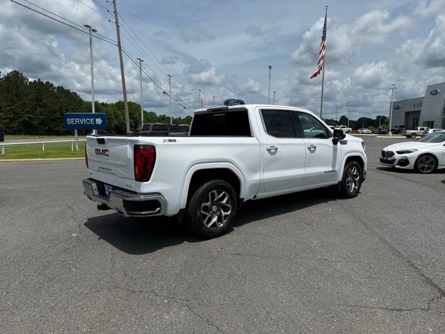 2022 GMC Sierra 1500 SLT - Photo 6