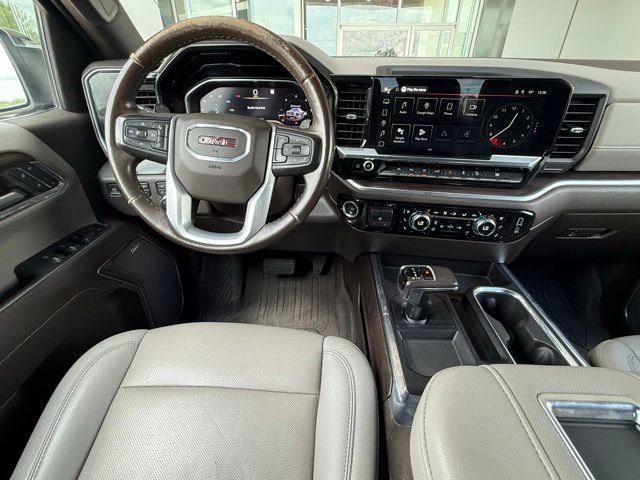 2022 GMC Sierra 1500 SLT - Photo 21