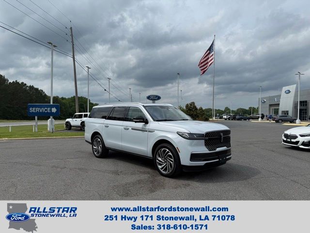 2025 Lincoln Navigator Reserve L 4WD's photo