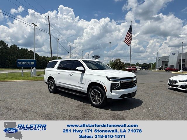 2025 Chevrolet Suburban LS 2WD's photo