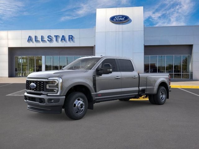 2026 Ford F-350 Platinum 4x4 Crew Cab 8' Box DRW's photo