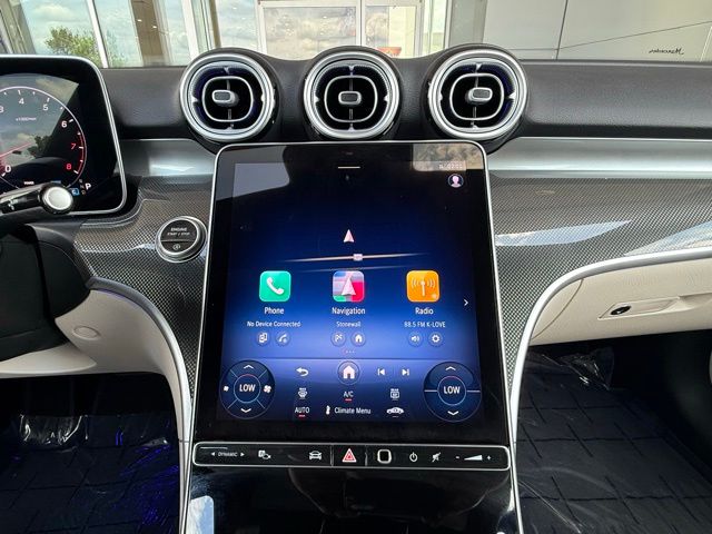 2025 Mercedes-Benz C-Class Sedan C 300 - Photo 26