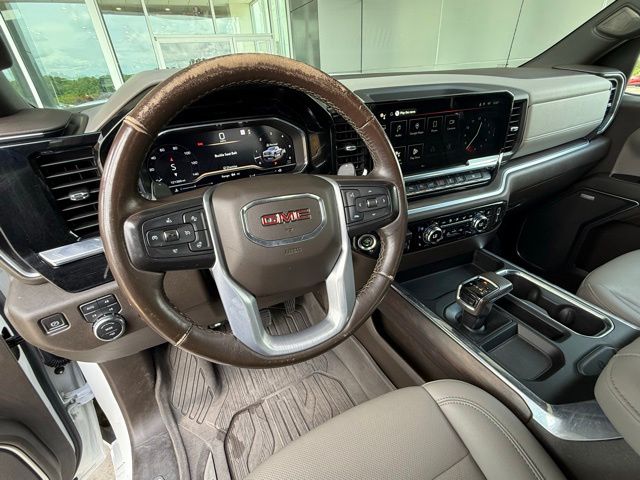 2022 GMC Sierra 1500 SLT - Photo 10