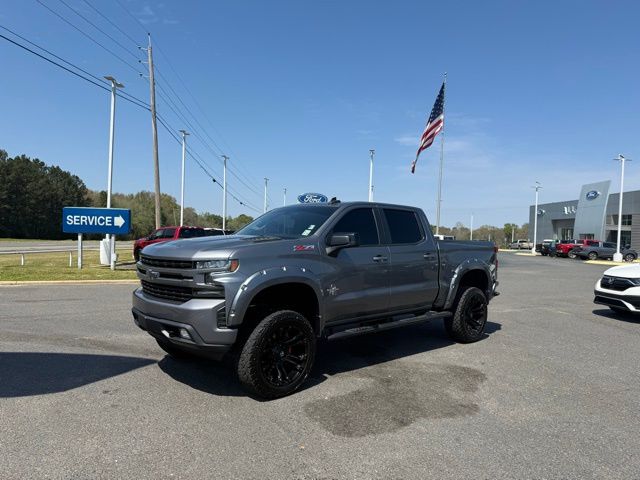 2021 Chevrolet Silverado 1500 RST photo 3