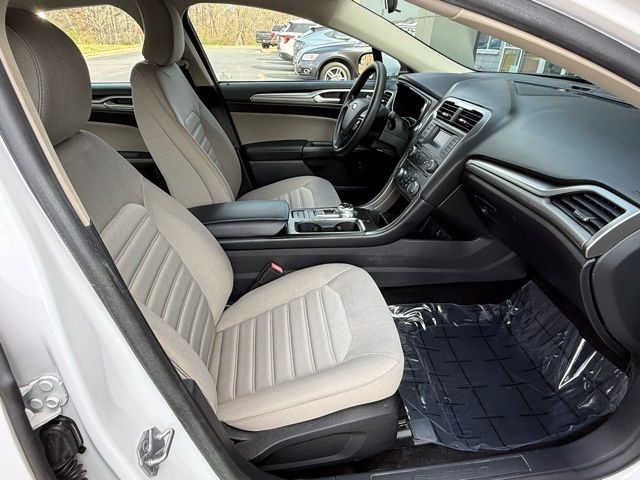 2018 Ford Fusion Hybrid S - Photo 18