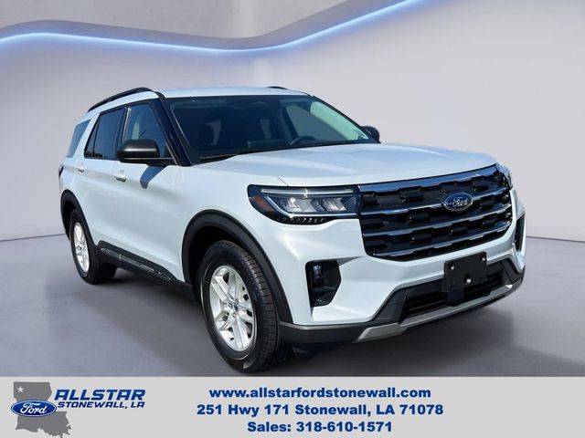 2025 Ford Explorer Active's photo