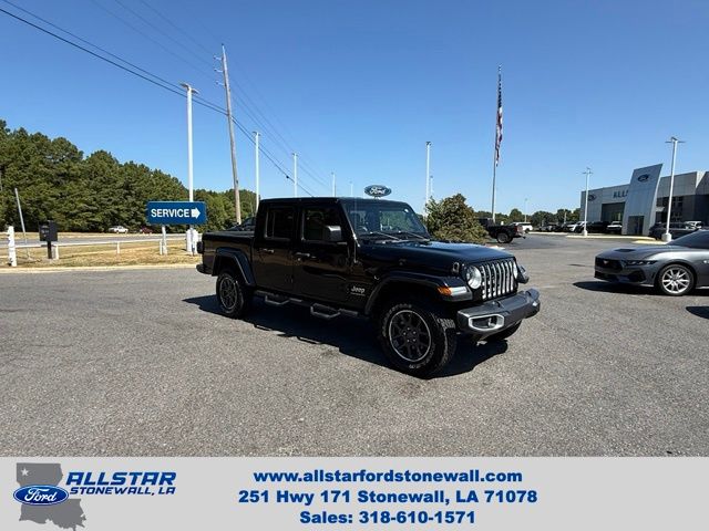 2023 Jeep Gladiator Overland