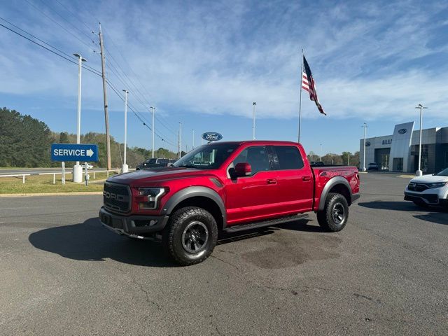 2017 Ford F-150 Raptor photo 3