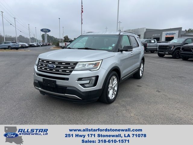 2016 Ford Explorer XLT's photo