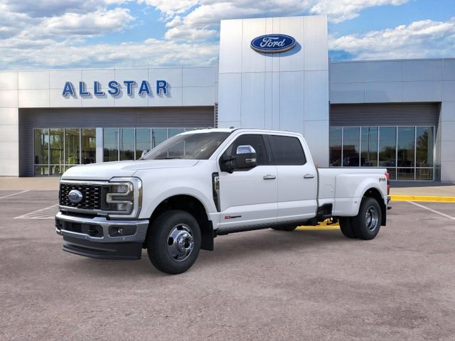 2026 Ford Super Duty F-350 Lariat
