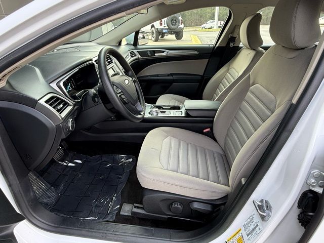 2018 Ford Fusion Hybrid S - Photo 11