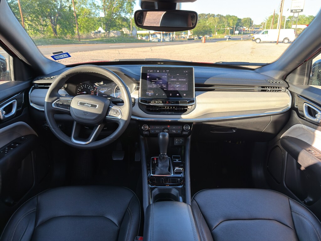 Used 2024 Jeep Compass Limited