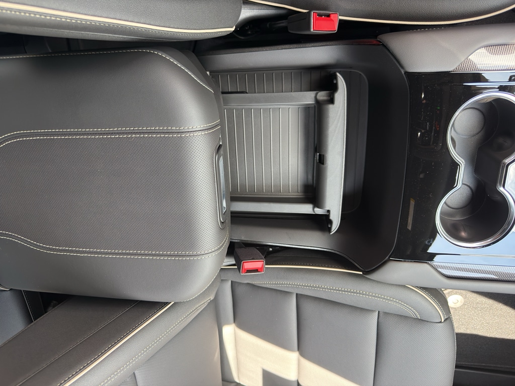 2026 GMC Yukon Elevation - Photo 17