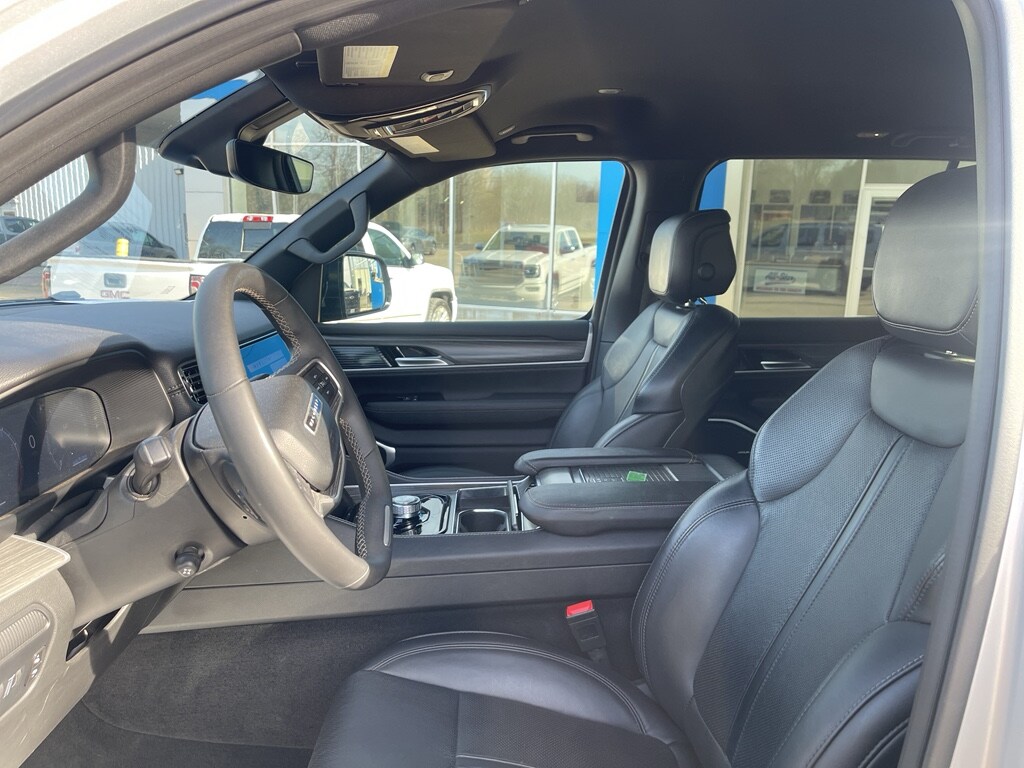 Used 2024 Jeep Wagoneer L Series II