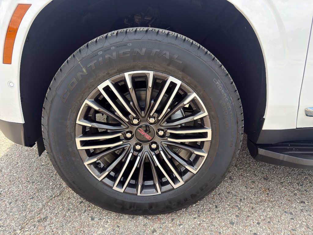 2026 GMC Yukon Elevation - Photo 2