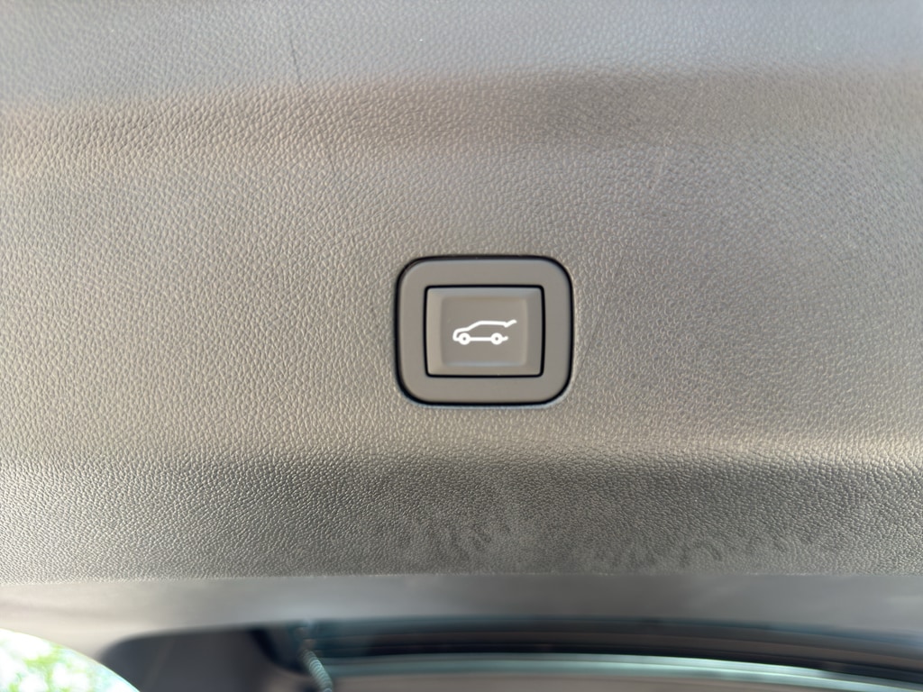 2026 GMC Yukon Elevation - Photo 28