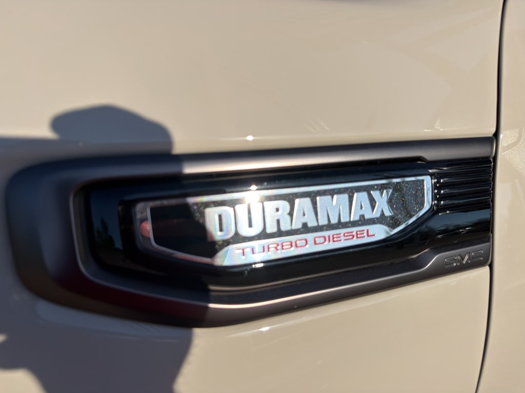 2026 GMC Sierra 1500 AT4X - Photo 36