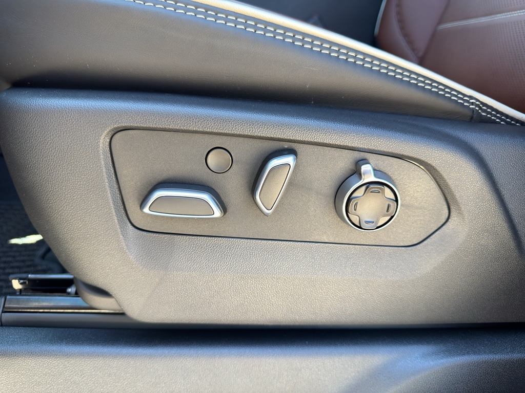 2026 GMC Sierra 1500 Denali Ultimate - Photo 36