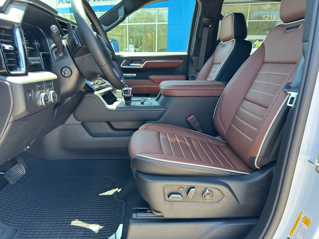 2026 GMC Sierra 1500 Denali Ultimate - Photo 9