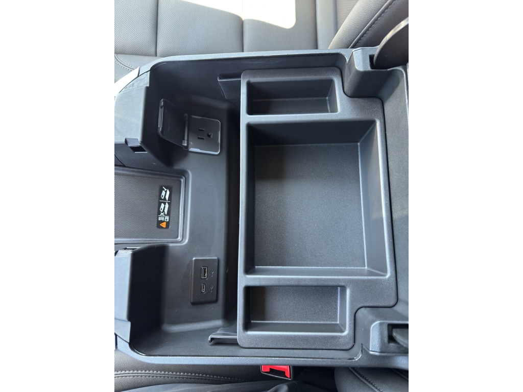 2026 GMC Sierra 1500 SLT - Photo 11
