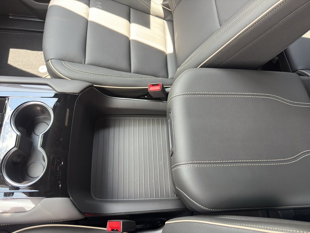 2026 GMC Yukon Elevation - Photo 16