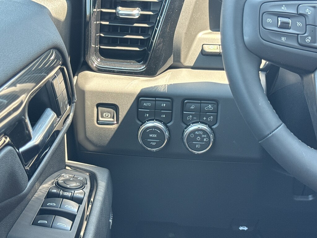 2026 GMC Sierra 2500HD AT4 - Photo 28