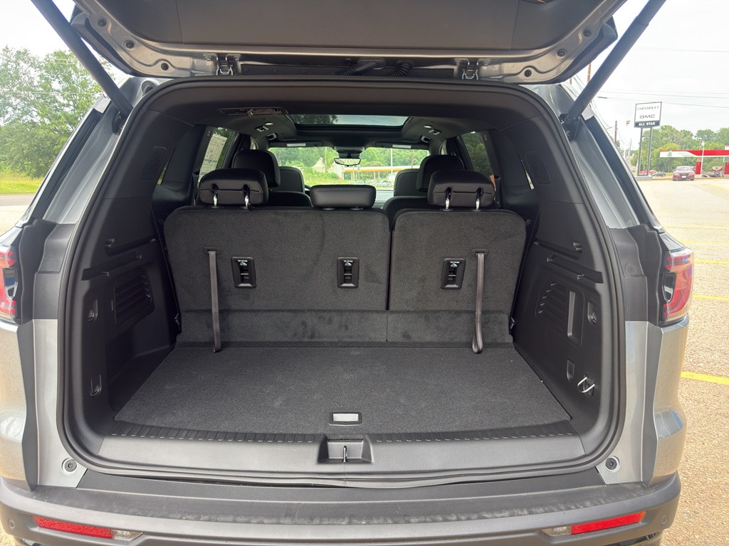2026 GMC Acadia Elevation - Photo 12