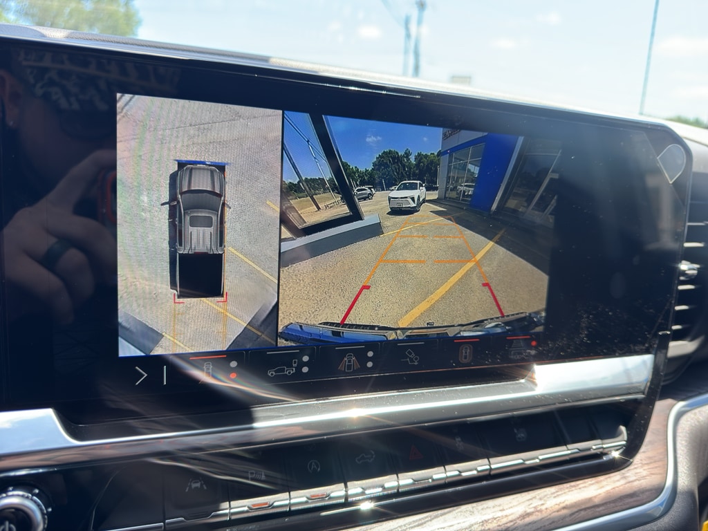 2026 GMC Sierra 1500 SLT - Photo 10