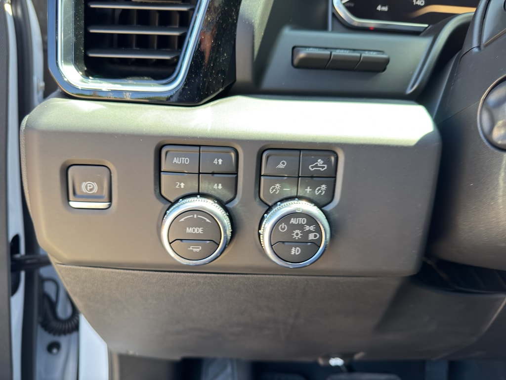 2026 GMC Sierra 1500 Denali Ultimate - Photo 10