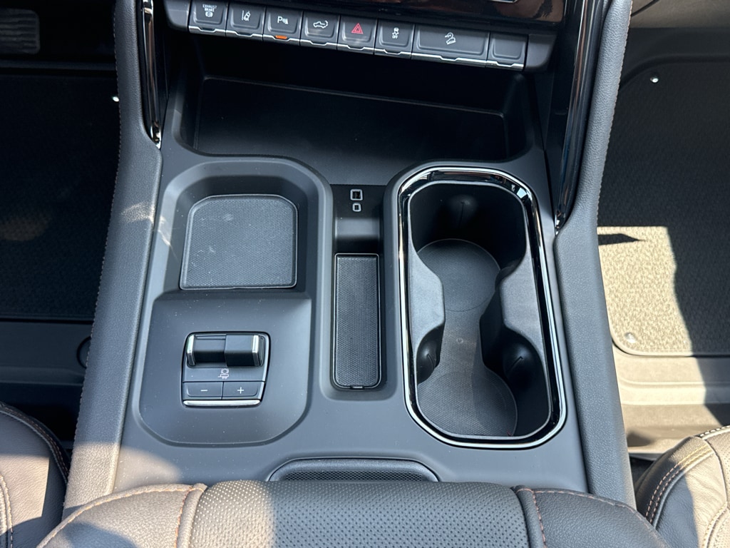 2026 GMC Sierra 2500HD AT4 - Photo 33