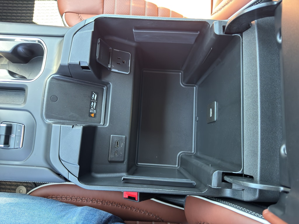 2026 GMC Sierra 1500 Denali Ultimate - Photo 16