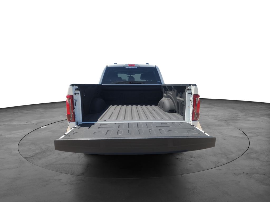 2025 Ford F-150 XLT - Photo 12