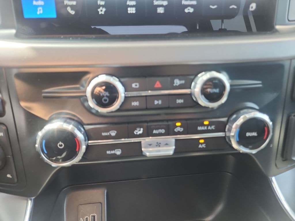 2025 Ford F-150 XLT - Photo 19