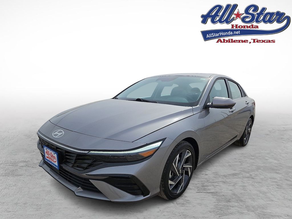 2025 Hyundai Elantra SEL