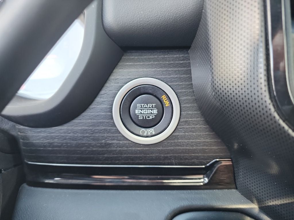 2024 RAM Ram 2500 Pickup Laramie Limited - Photo 18