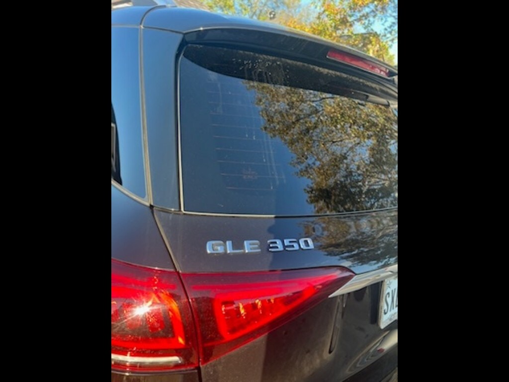 2020 Mercedes Benz GLE 350 4MATIC photo 3