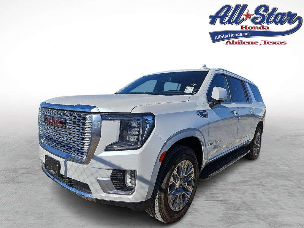 2021 GMC Yukon XL Denali's photo