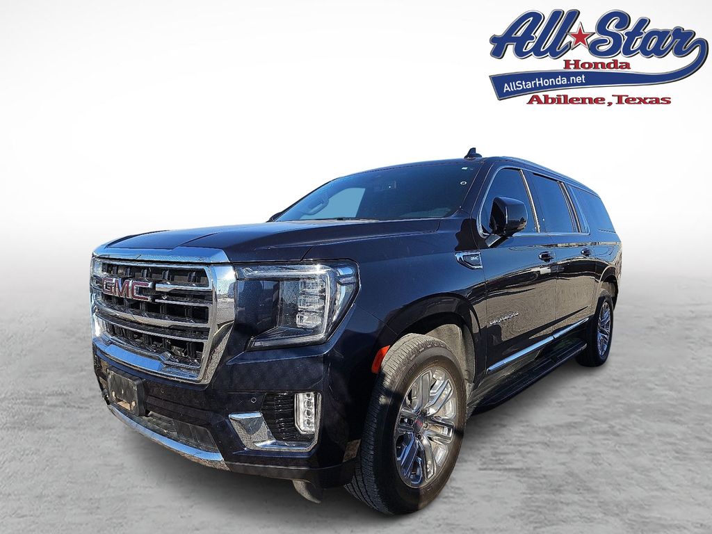 2022 GMC Yukon XL SLT's photo
