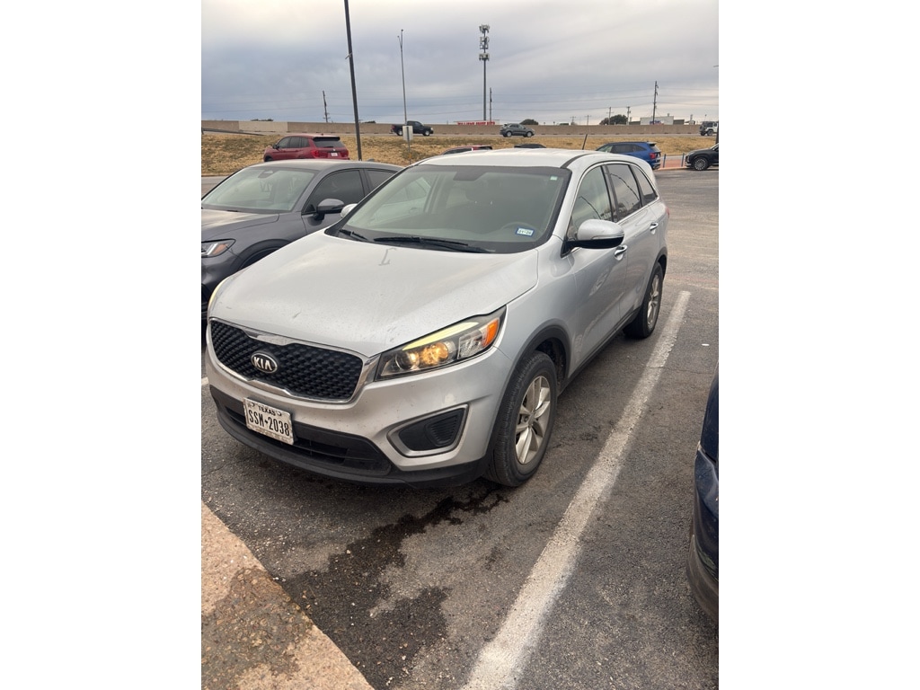 Used 2016 Kia Sorento 2.4L L FWD SUV