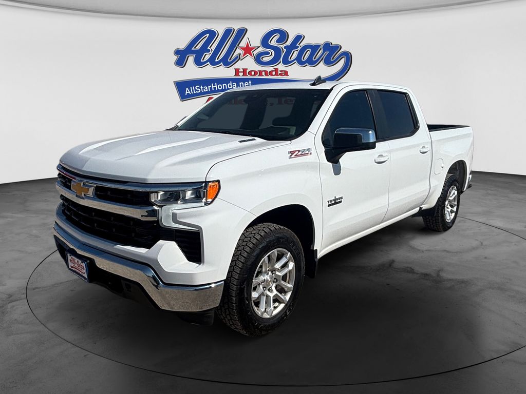 Used 2024 Chevrolet Silverado 1500 LT w/1LT