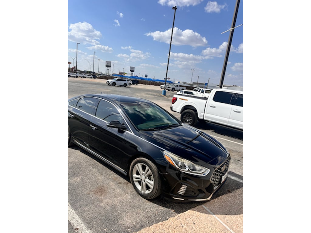 Used 2018 Hyundai Sonata Sport with VIN 5NPE34AF4JH699595 for sale in Abilene, TX