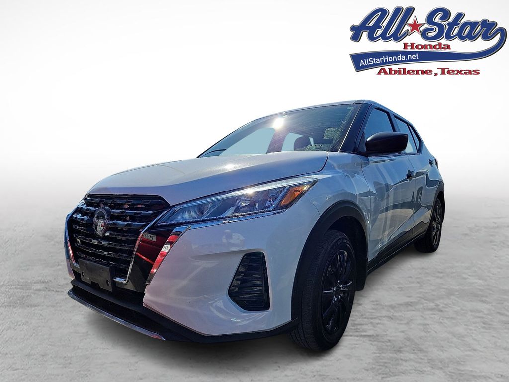 2024 Nissan Kicks