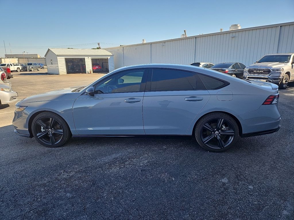 Used 2023 Honda Accord Hybrid Sport-L w/BSI Sedan