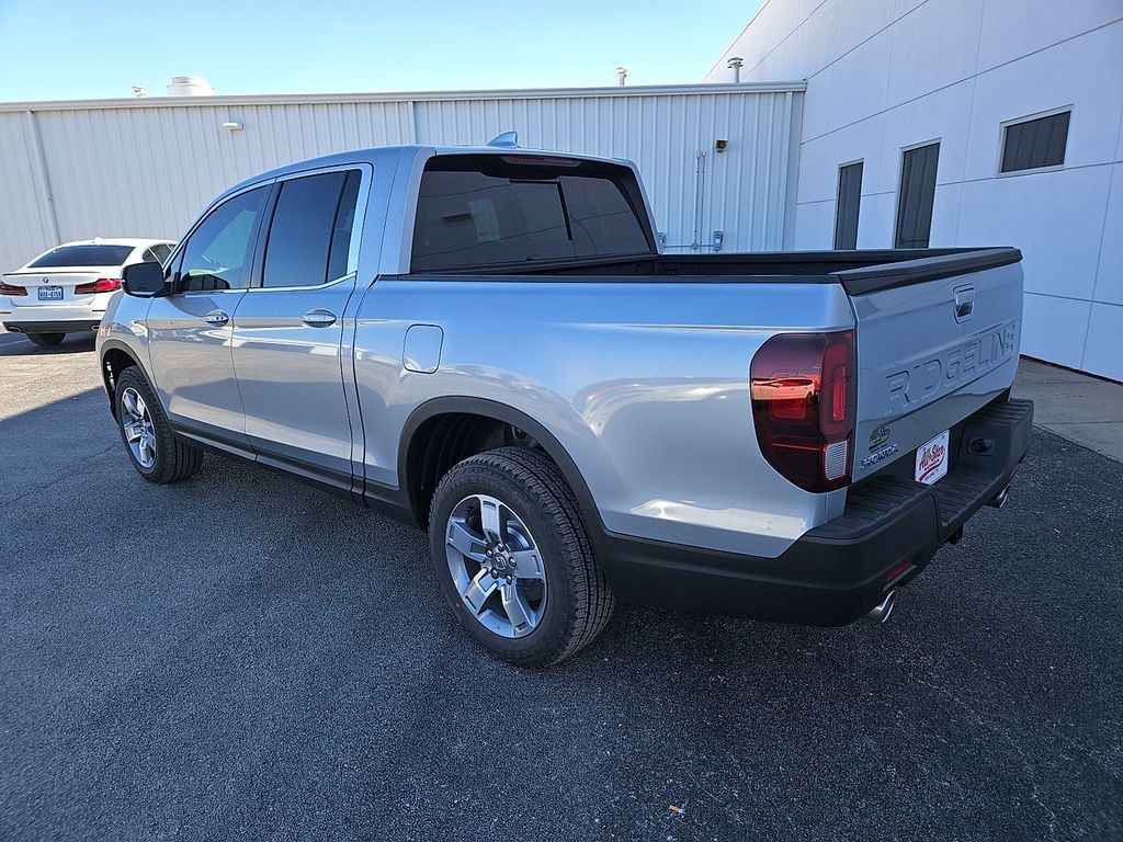 New 2026 Honda Ridgeline RTL Truck Crew Cab