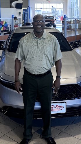 Staff member Andre Scott from ID_7aeef3d727a4