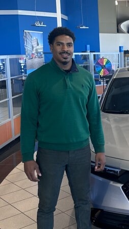 Staff member Isaiah Tripp from ID_7aeef3d727a4