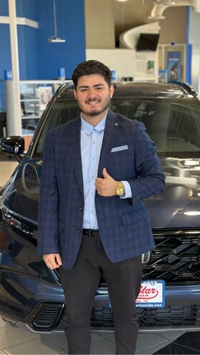 Staff member Blue Reyes from ID_7aeef3d727a4