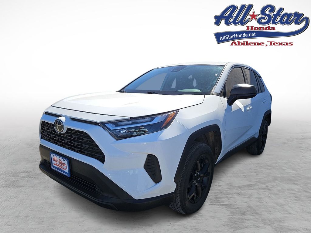 2023 Toyota RAV4 LE