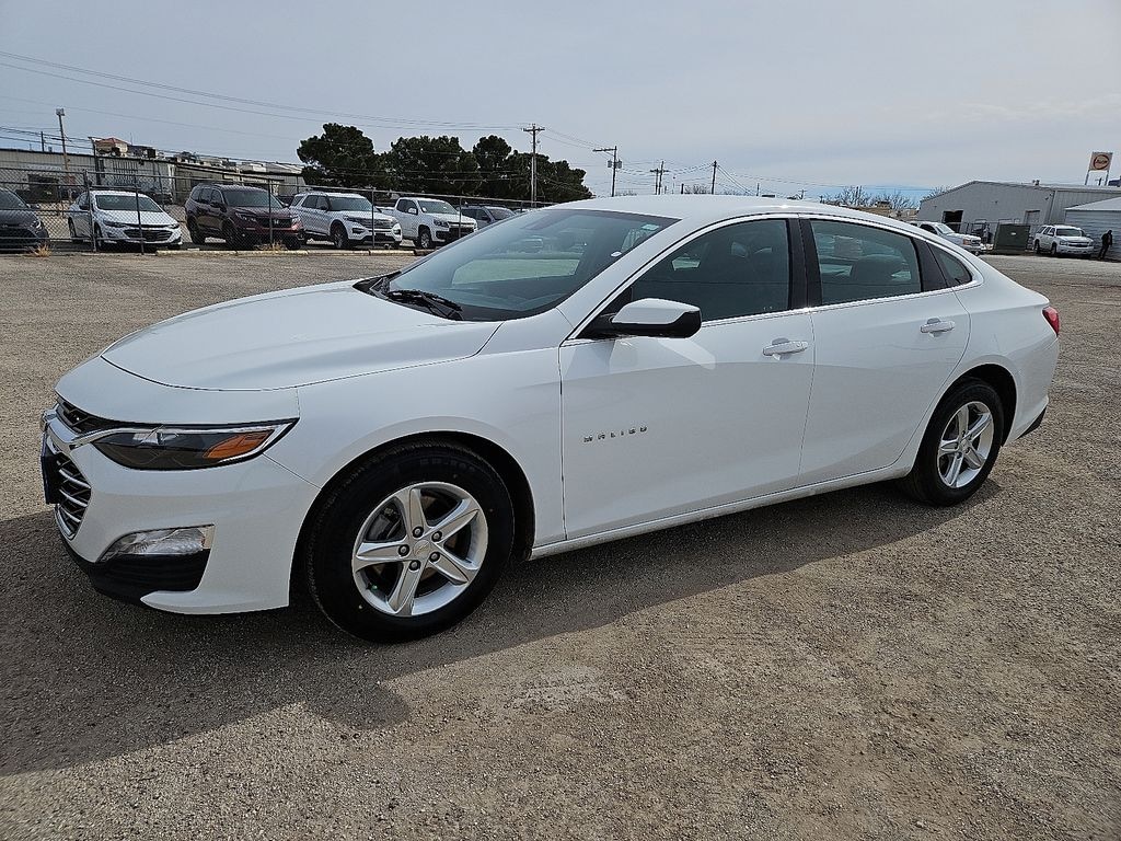 Used 2024 Chevrolet Malibu 1LT Sedan